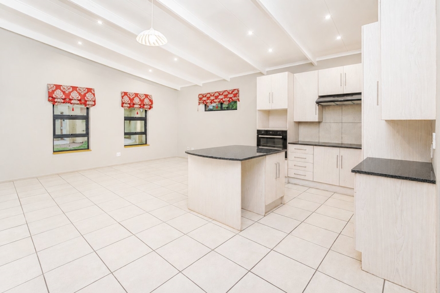 3 Bedroom Property for Sale in Magalies Golf Estate North West
